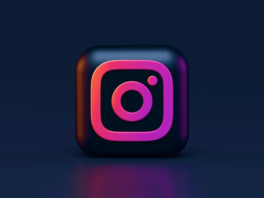 Instagram dark mode